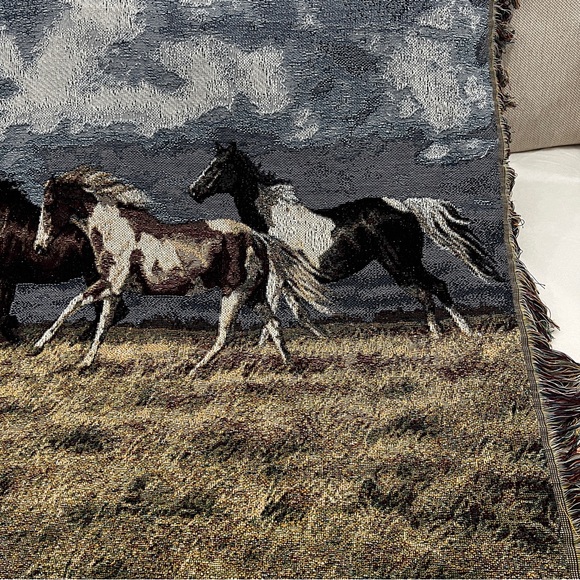 Horse Tapestry Throw Blanket Artwork by C. Cummings "Running Free" Multicolor - Picture 5 of 7